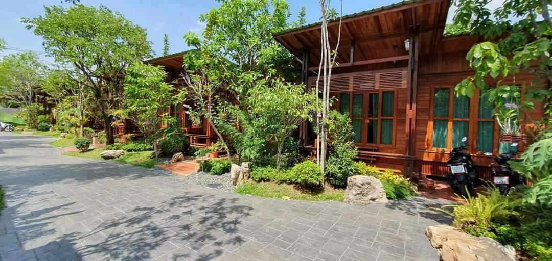 Areeya Phubeach Resort Wooden House Ban Chong Phli Exterior photo
